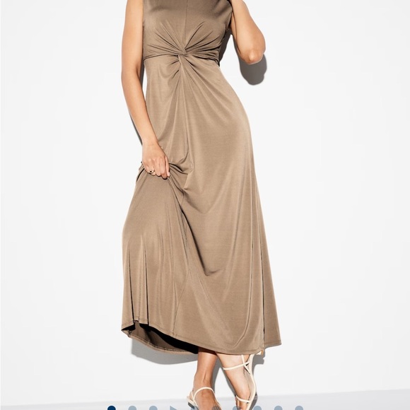 Old Navy The Occasion Twist-Front Maxi Dress – NWT – Size XL –Sedimentary - Picture 8 of 16